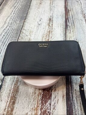 GUESS Black Reptile Embossed Zip Around Wallet Wristlet Gold Tone Hardware